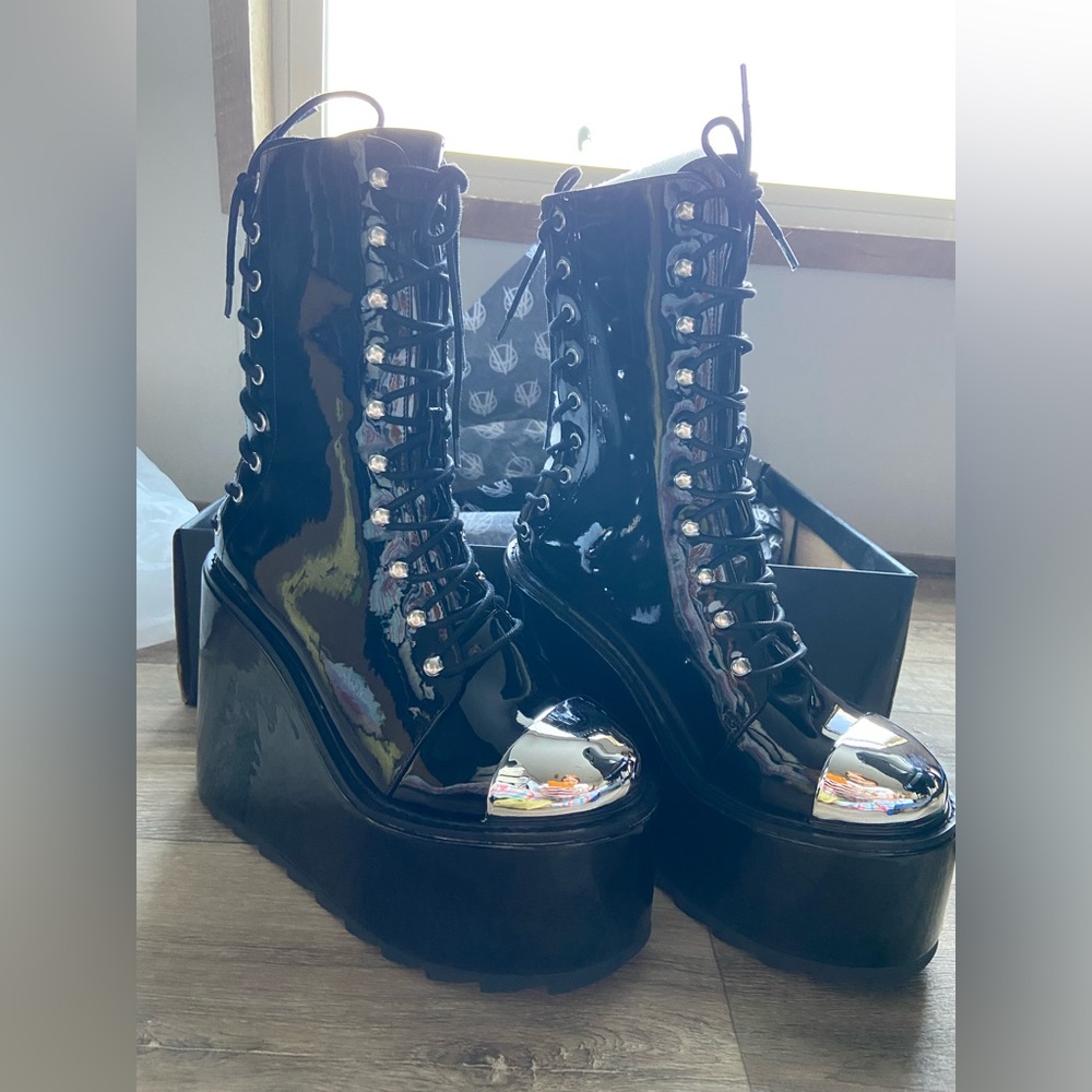 FAN ALL FLAMES Heavy Metal Boots